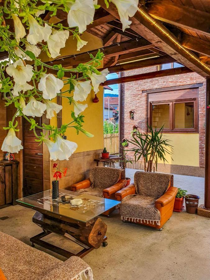 Brick Apartment Bajina Basta Luaran gambar